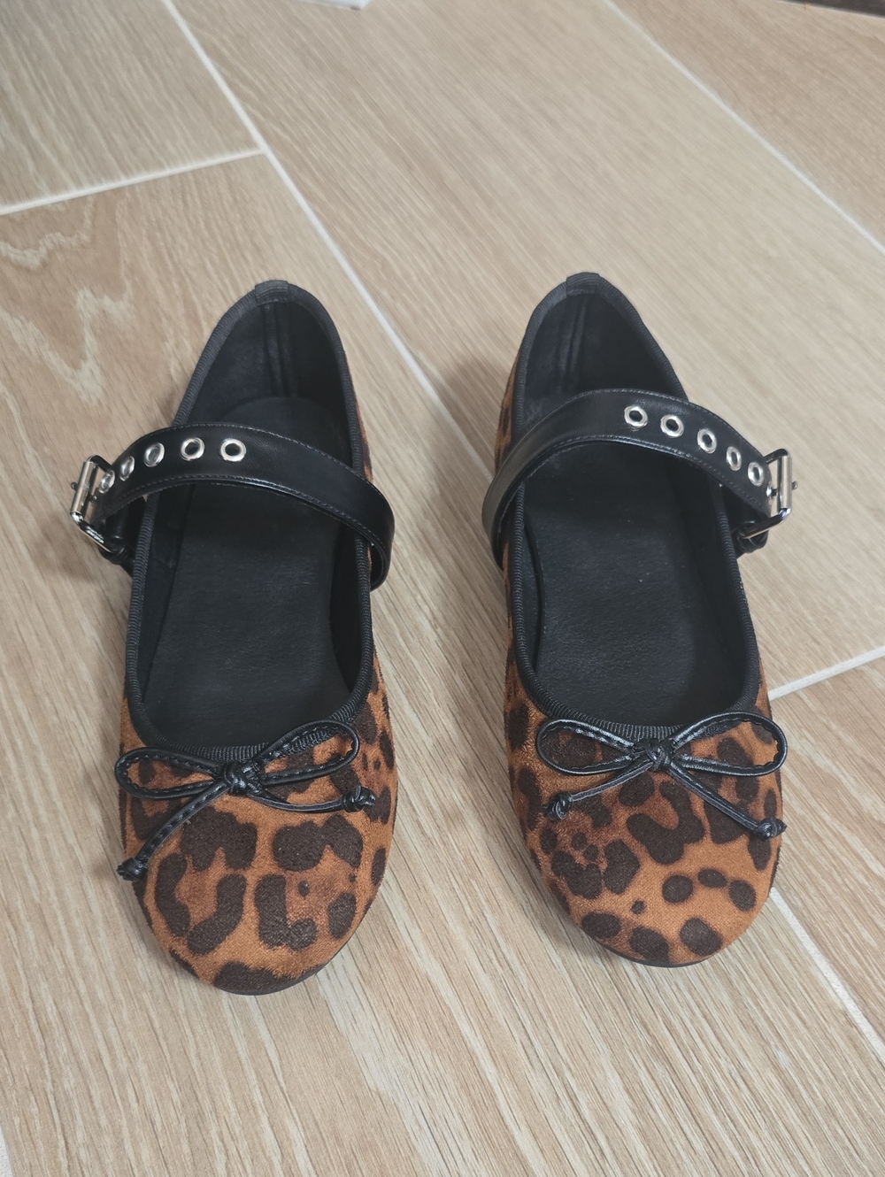 Leopard Ballet Flats